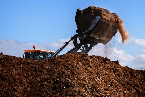 Dirt Spreading in Gainesville